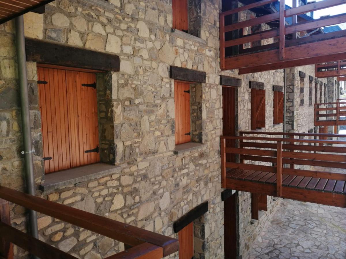 Apartamento Sarrato IV De Sallent Сальєнт-де-Гальєго Екстер'єр фото