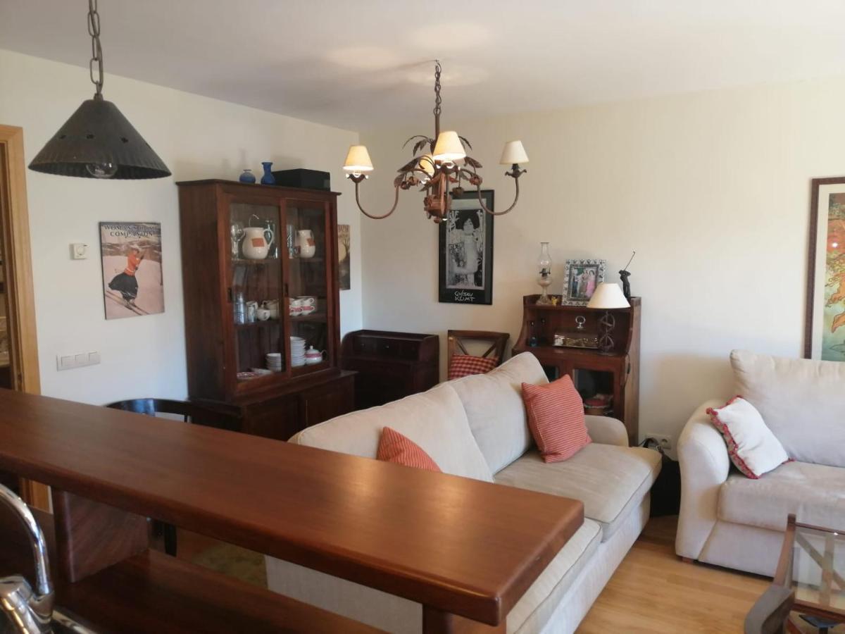Apartamento Sarrato IV De Sallent Сальєнт-де-Гальєго Екстер'єр фото