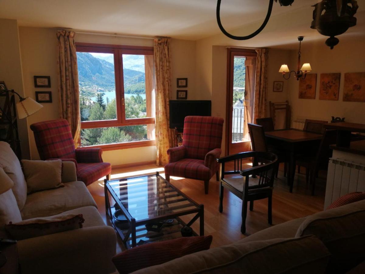 Apartamento Sarrato IV De Sallent Сальєнт-де-Гальєго Екстер'єр фото