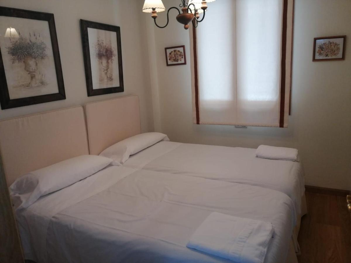 Apartamento Sarrato IV De Sallent Сальєнт-де-Гальєго Екстер'єр фото